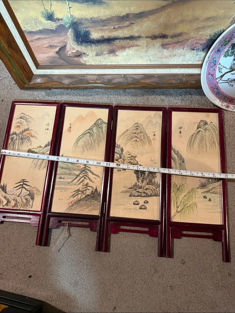 vintage Asian 4-panel tabletop screen features hand-painted silk panels